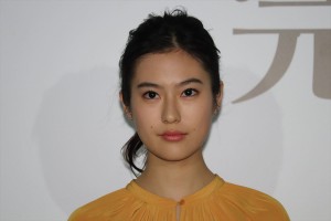 映画『凪待ち』完成報告会見に登場した恒松祐里