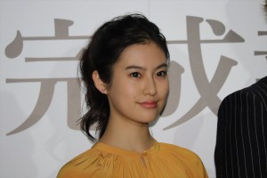 映画『凪待ち』完成報告会見に登場した恒松祐里