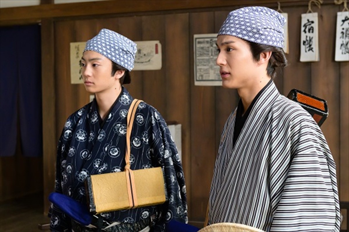 『LIFE!~人生に捧げるコント~』に出演する(左から)伊藤健太郎、中川大志