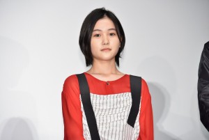 『太陽の家』キャスト発表記者会見に登場した山口まゆ