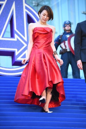 『アベンジャーズ／エンドゲーム』スペシャルスクリーニングに登場した米倉涼子