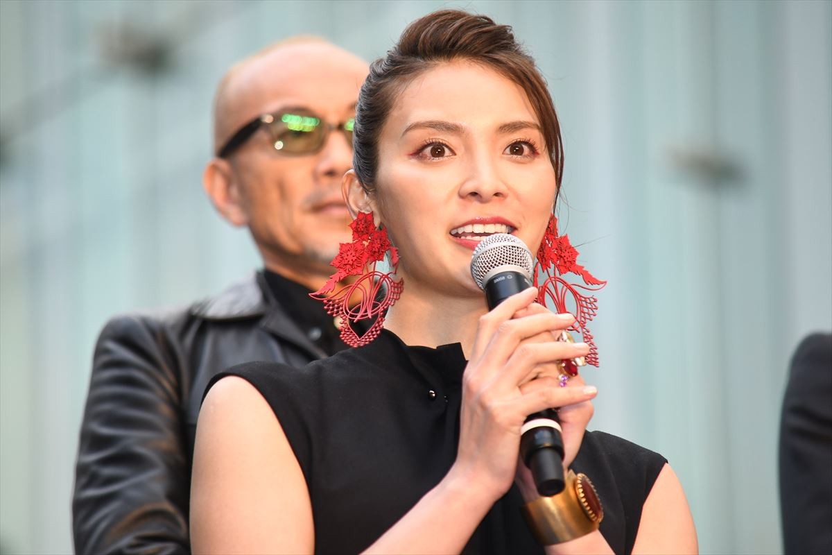 米倉涼子、『アベンジャーズ』完結編に「さみしい」としみじみ