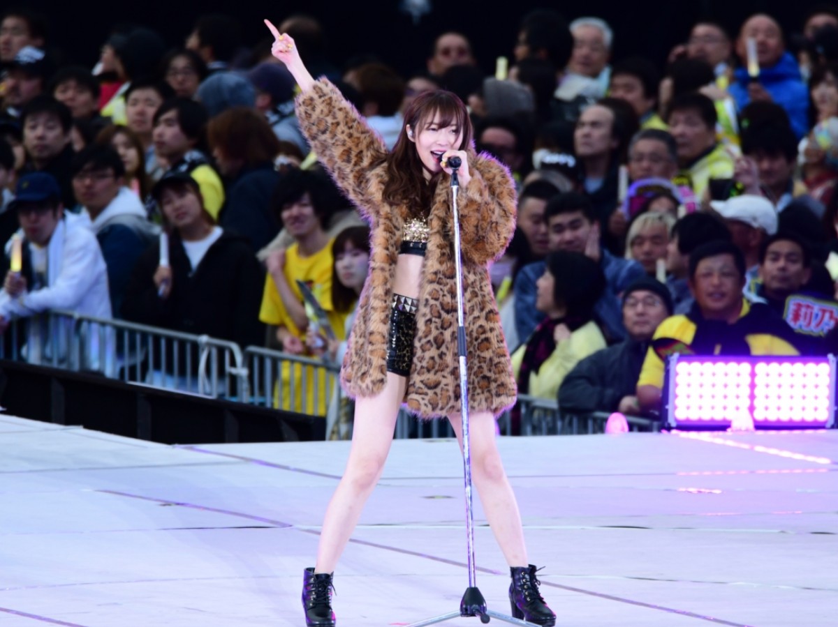 HKT48指原莉乃、卒コンでファンに感謝「11年間本当にありがとう」 