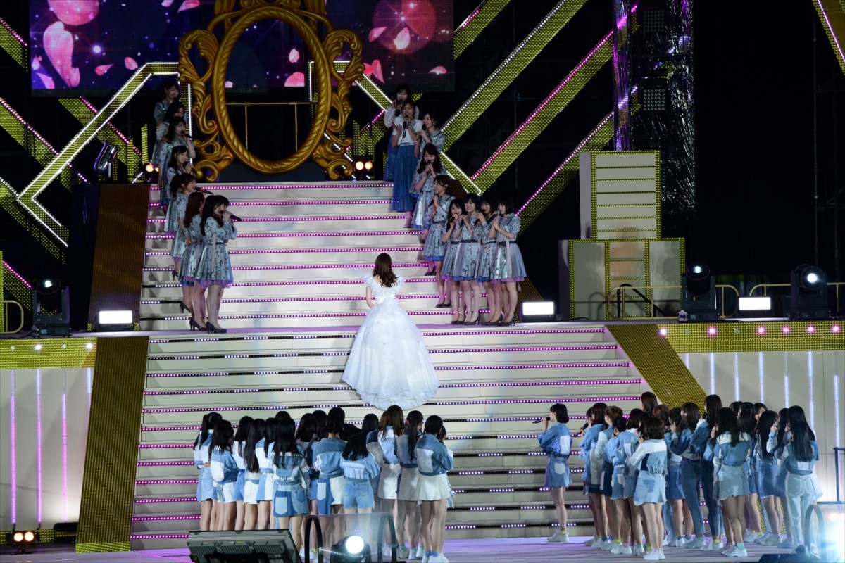 HKT48指原莉乃、卒コンでファンに感謝「11年間本当にありがとう」 