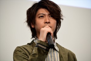 横山涼、『ルパンレンジャーVSパトレンジャーVSキュウレンジャー』初日舞台挨拶に登場