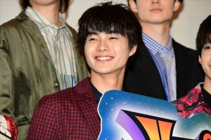 結木滉星、『ルパンレンジャーVSパトレンジャーVSキュウレンジャー』初日舞台挨拶に登場