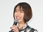 森川葵、『映画 賭ケグルイ』初日舞台挨拶に登場