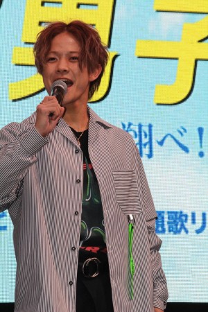 映画『チア男子!!』公開直前イベントに登場した岩谷翔吾