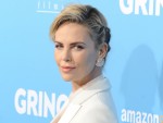 シャーリーズ・セロン、「私とつき合うのは大変」恋人ができにくい理由を自己分析