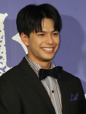 映画『海獣の子供』完成報告会見に登場した森崎ウィン