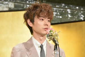 第27回橋田賞授賞式に出席した菅田将暉