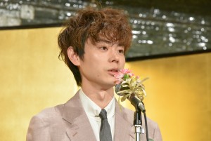 第27回橋田賞授賞式に出席した菅田将暉