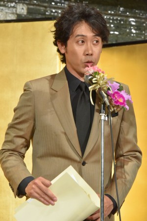 第27回橋田賞授賞式に出席した大泉洋