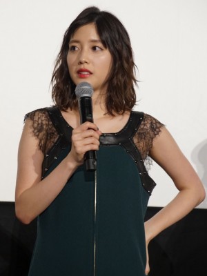 『映画 としまえん』初日舞台挨拶に登壇した松田るか
