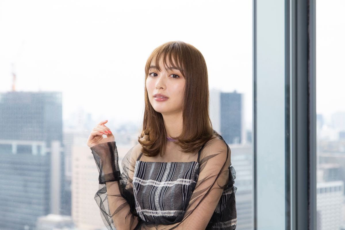 “変な役”が多い内田理央、縁と運で迎えたデビュー10年目「いまはメッチャ楽しい」