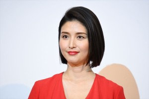 『ウルトラマン★幸楽苑』新キャンペーン記者発表会に登場した橋本マナミ