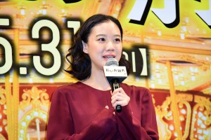 『長いお別れ』キャスト舞台挨拶付きプレミア試写会に登場した蒼井優