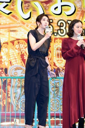 『長いお別れ』キャスト舞台挨拶付きプレミア試写会に登場した竹内結子