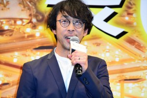 『長いお別れ』キャスト舞台挨拶付きプレミア試写会に登場した北村有起哉
