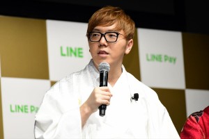 「LINE・LINE Pay 記者発表会」に登場したHIKAKIN
