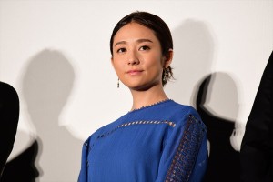 『居眠り磐音』初日舞台挨拶に登壇した木村文乃