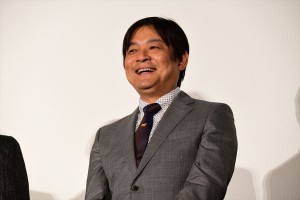 『居眠り磐音』初日舞台挨拶に登壇した本木克英監督