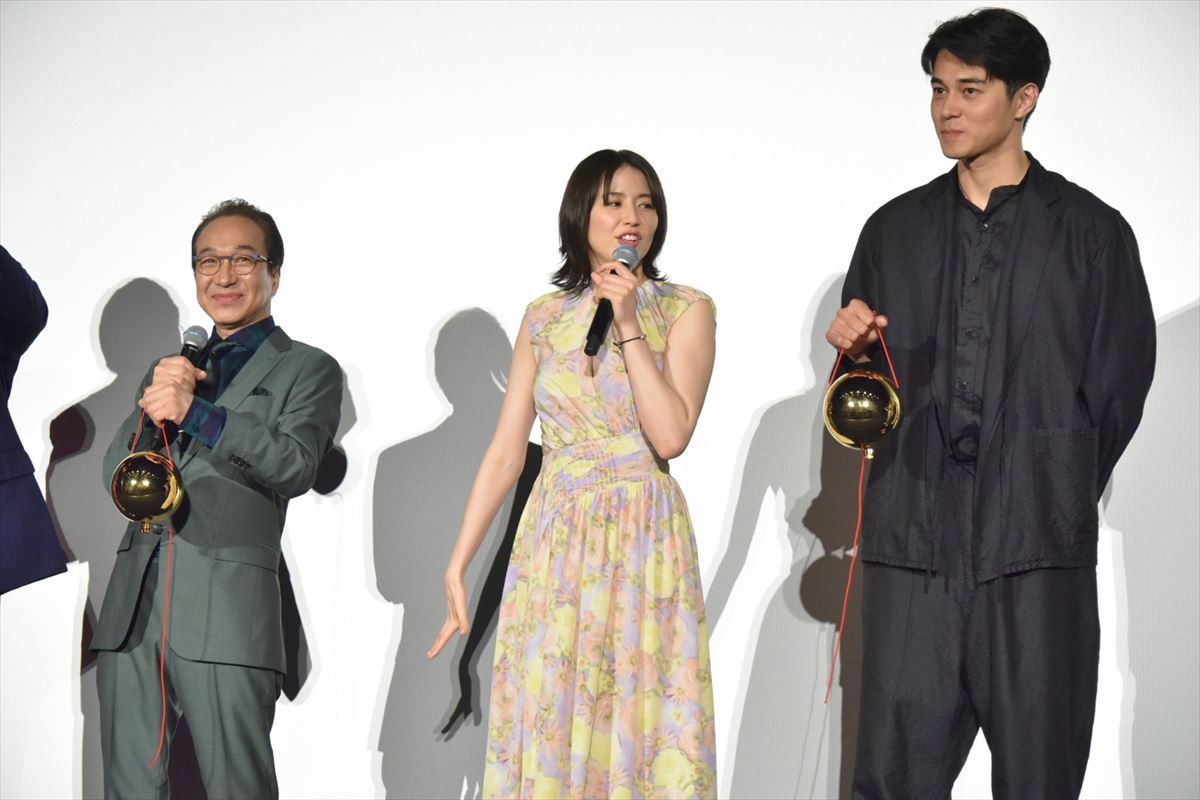 長澤まさみ、“シンデレラおじさん”に対抗意識？「私もシンデレラ」