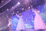 【写真】山口真帆、菅原りこ、長谷川玲奈が卒業公演の様子