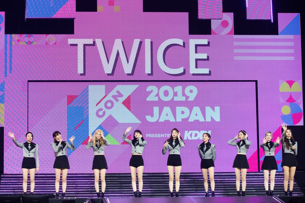 宮脇咲良率いるIZ*ONE、TWICEら出演 「KCON 2019 JAPAN」3日間で8万8000人来場