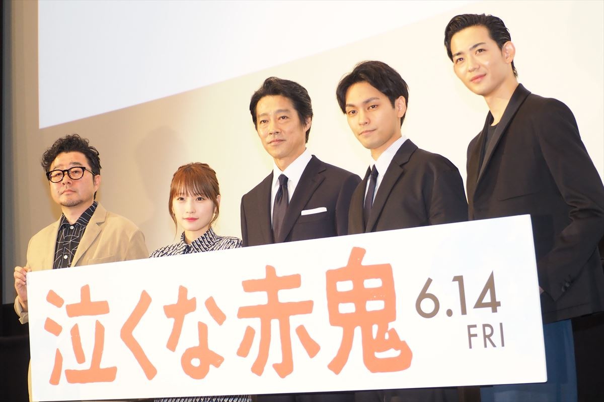 “授かり婚”の川栄李奈、堤真一＆柳楽優弥からの祝福に笑顔
