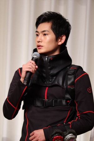 『劇場版 仮面ライダージオウ Over Quartzer』製作発表記者会見に登場した押田岳