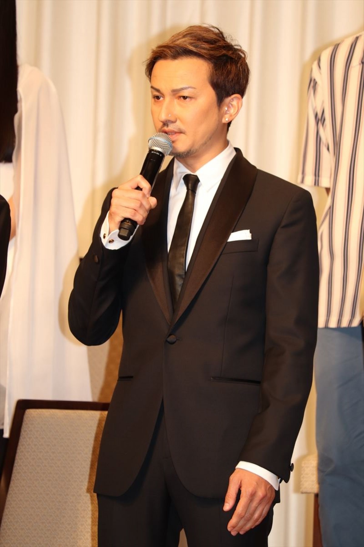 仮面ライダーファンのISSA、劇場版への出演に「涙が出ました」
