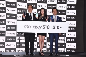 「新製品 Galaxy S10 発売記念イベント」に登場したKoki，
