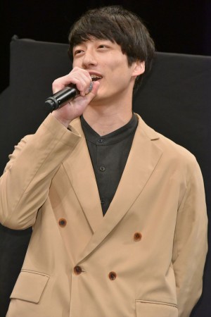 映画『劇場版 ファイナルファンタジーXIV 光のお父さん』完成披露試写会に登場した坂口健太郎