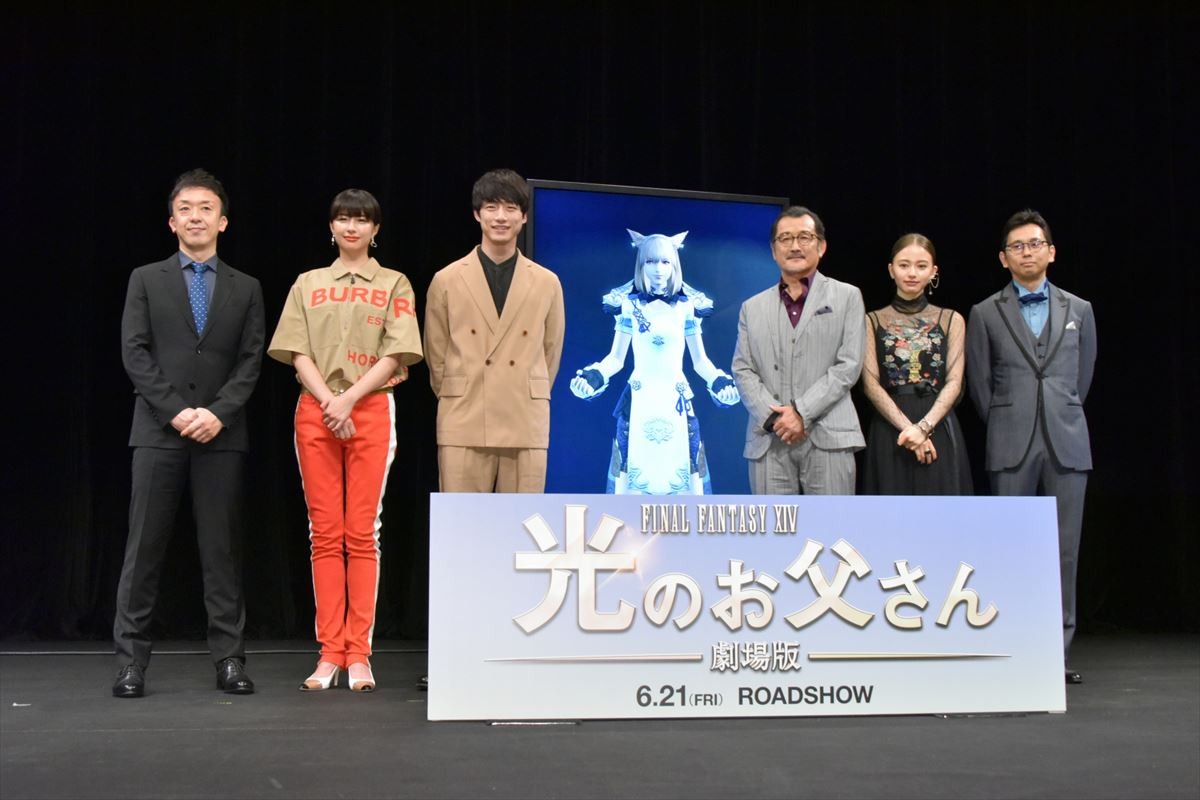 坂口健太郎、筋トレに熱中　吉田鋼太郎も胸筋絶賛「スッゴい」