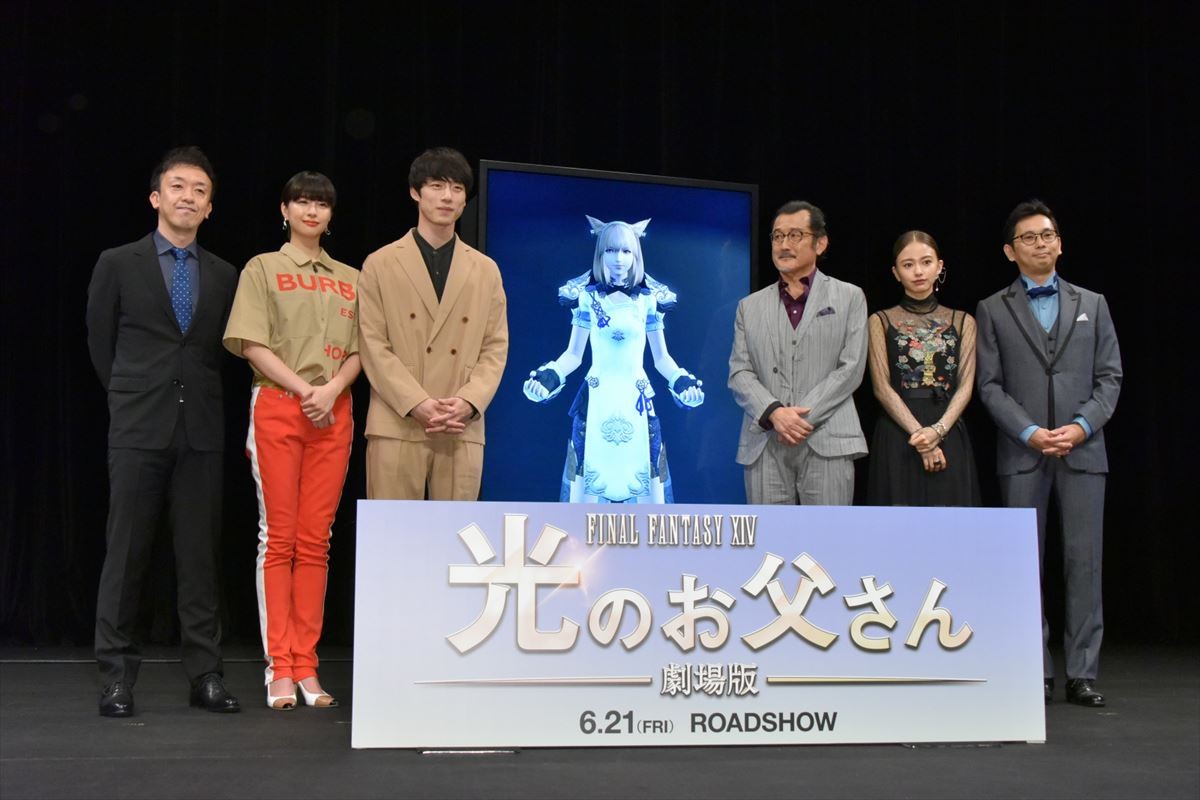 坂口健太郎、筋トレに熱中　吉田鋼太郎も胸筋絶賛「スッゴい」