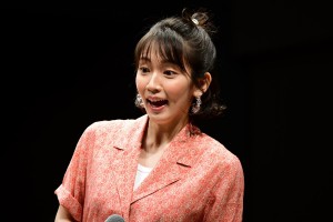 映画『パラレルワールド・ラブストーリー』公開直前イベントに登場した吉岡里帆