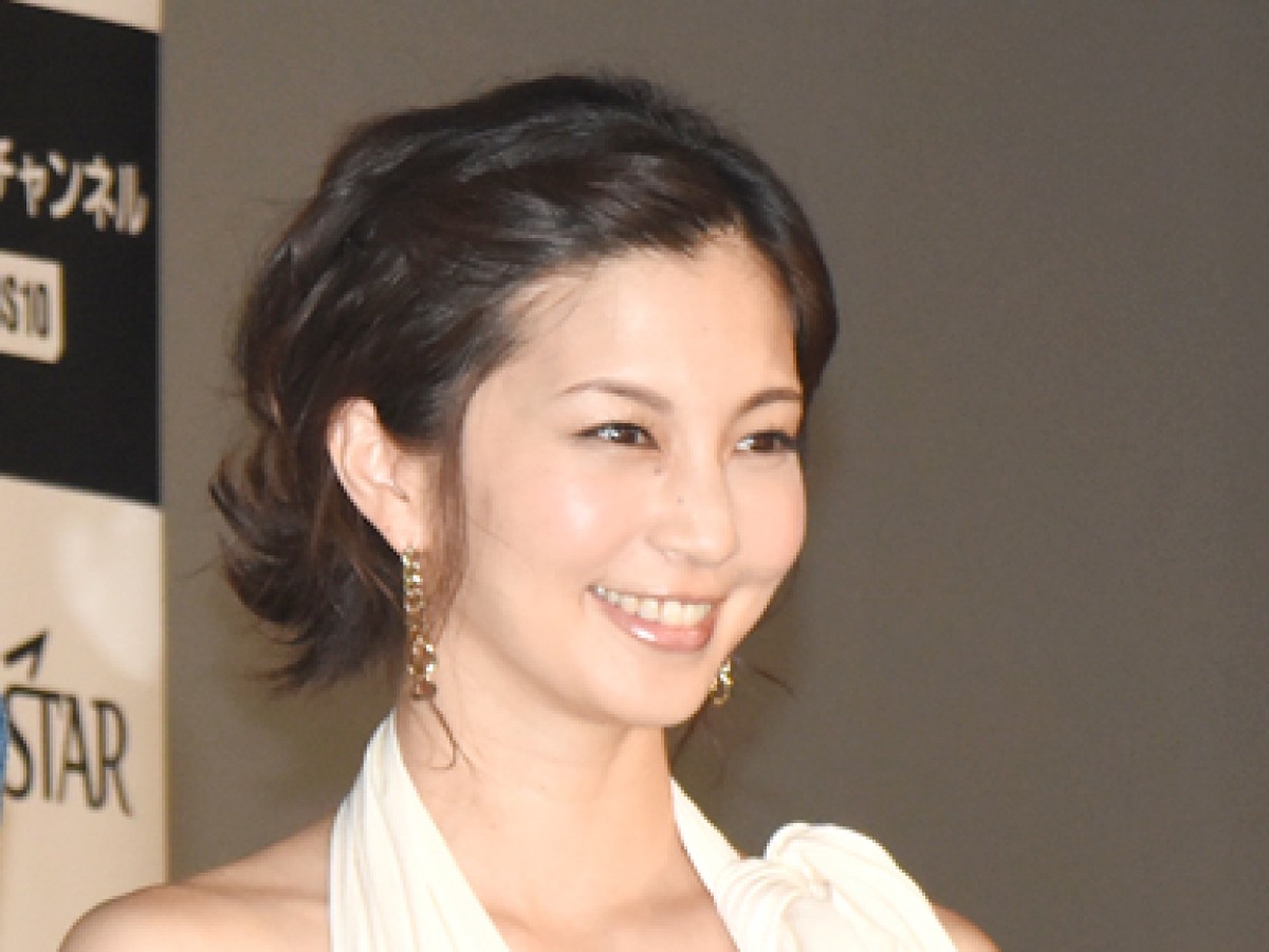 安田美沙子、39歳バースデーに双子の弟との幼少期ショット公開