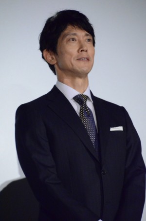 映画『空母いぶき』初日舞台挨拶に登壇した佐々木蔵之介