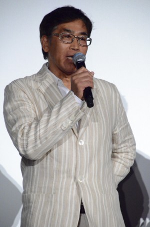 映画『空母いぶき』初日舞台挨拶に登壇した若松節朗監督