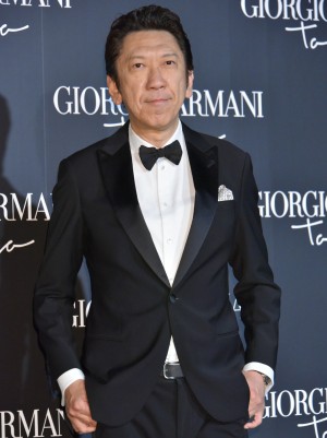 「GIORGIO ARMANI 2020 CRUISE COLLECTION SHOW」に来場した布袋寅泰