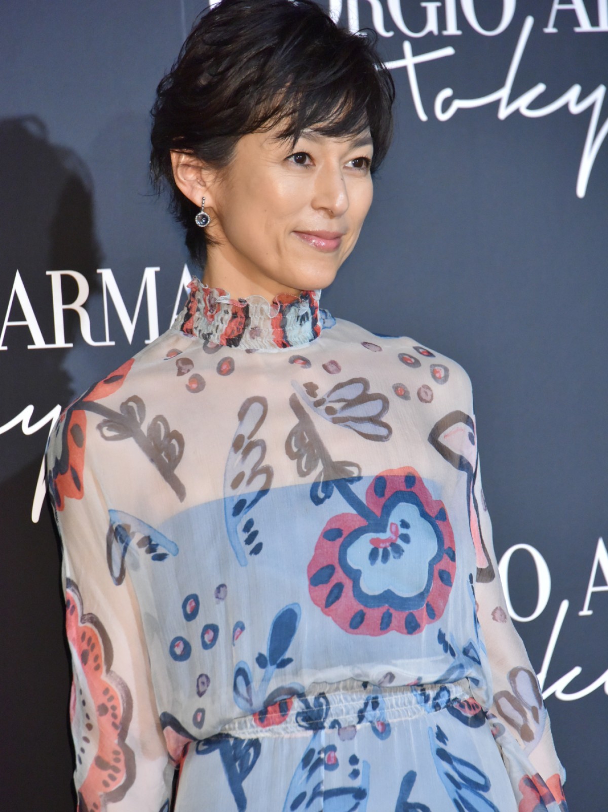 「アルマーニ」ファッションショーに西島秀俊、山崎賢人、ユマ・サーマン、剛力彩芽ら来場