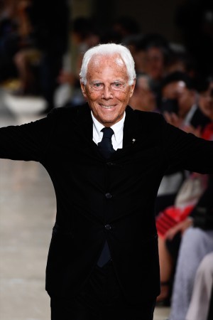 「GIORGIO ARMANI 2020 CRUISE COLLECTION SHOW」に登場したジョルジオ・アルマーニ氏