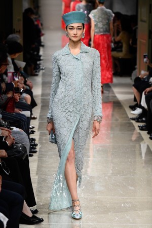 「GIORGIO ARMANI 2020 CRUISE COLLECTION SHOW」に登場した冨永愛