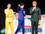 （左から）草なぎ剛、稲垣吾郎、香取慎吾、「ドラクエの日 プロデューサー“ギガ”ミーティング」に登場