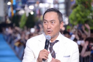 『ゴジラ　キング・オブ・モンスターズ』ゴジラカーペットイベントに登場した渡辺謙