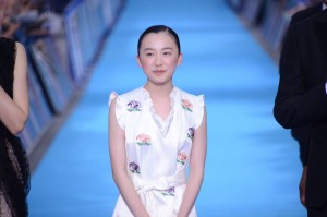 『ゴジラ　キング・オブ・モンスターズ』ゴジラカーペットイベントに登場した芦田愛菜