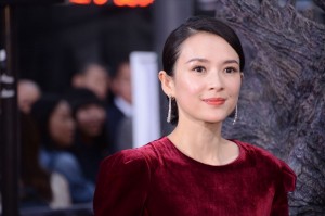 『ゴジラ　キング・オブ・モンスターズ』ゴジラカーペットイベントに登場したチャン・ツィイー