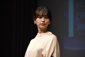 「第28回日本映画批評家大賞」授賞式、新人女優賞を受賞した南沙良