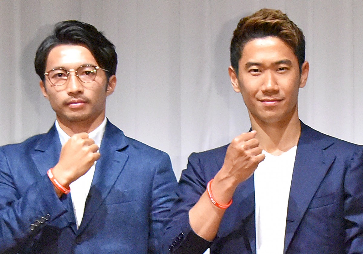 （左から）『UDN Foundation 設立記者会見』に登場した柴崎岳、香川真司